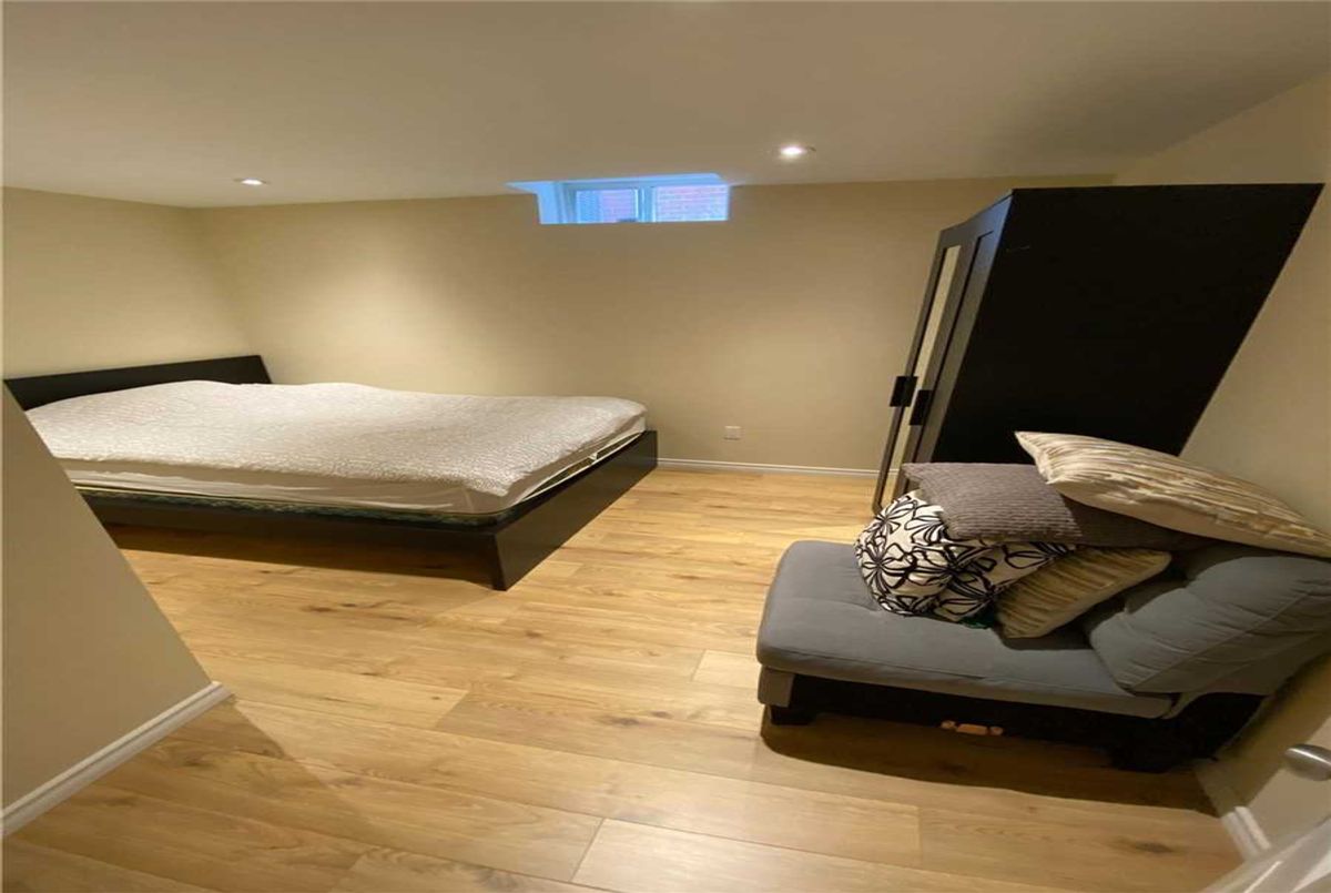 img-gallery