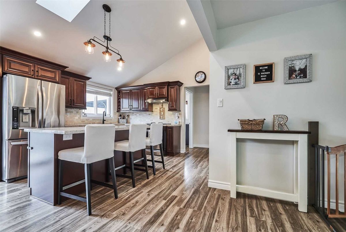 72 Riverview Beach Rd Georgina 72 Riverview Beach Rd Georgina