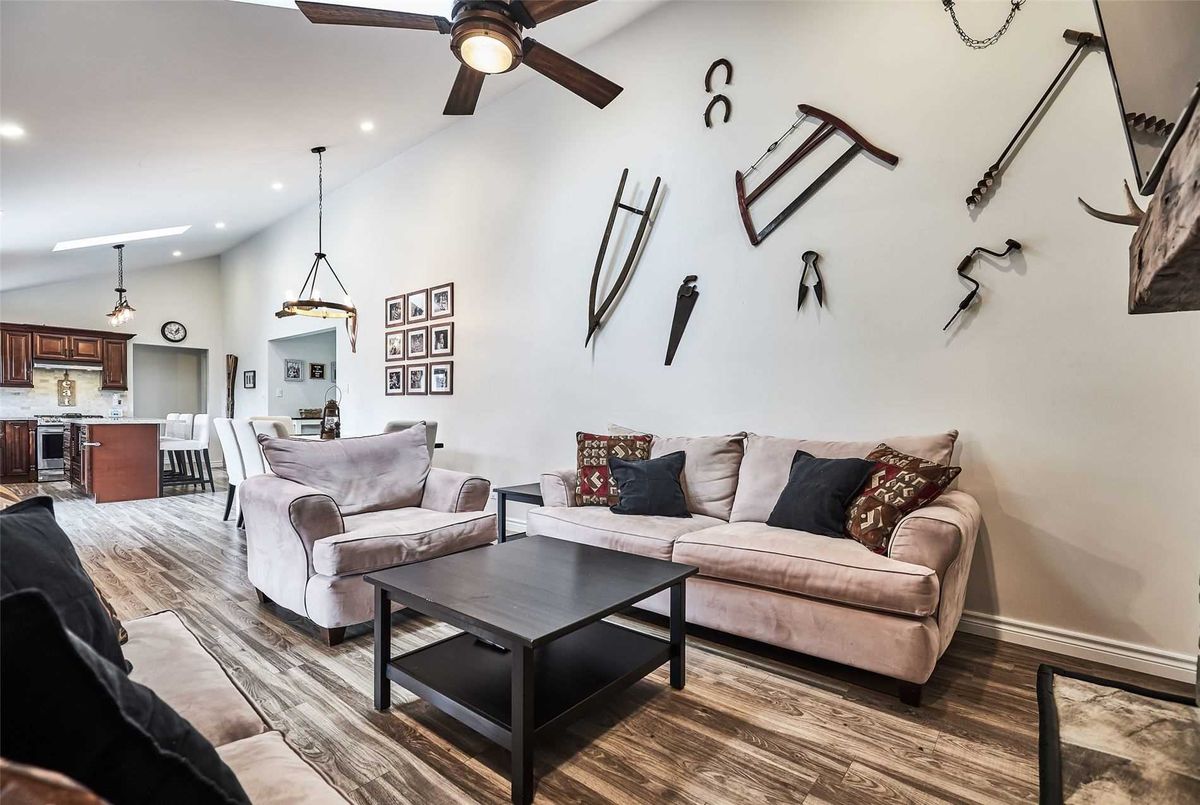 72 Riverview Beach Rd Georgina 72 Riverview Beach Rd Georgina