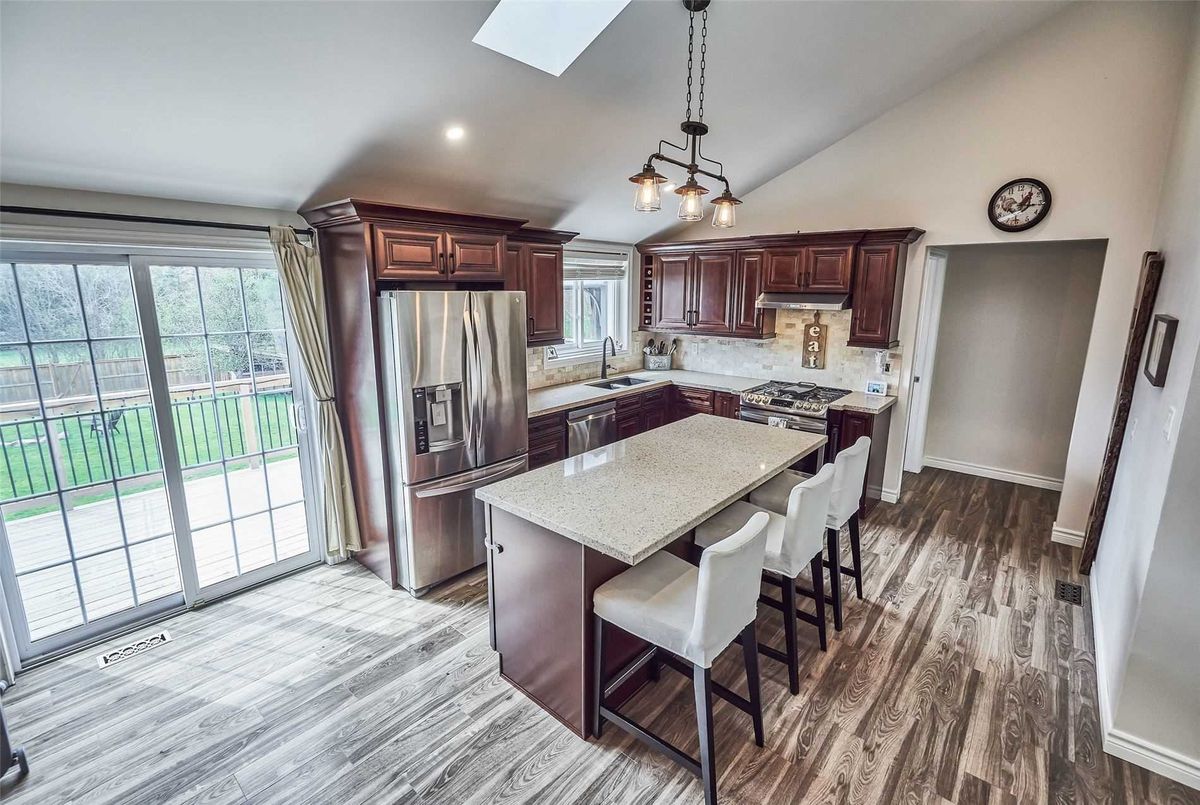 72 Riverview Beach Rd Georgina 72 Riverview Beach Rd Georgina