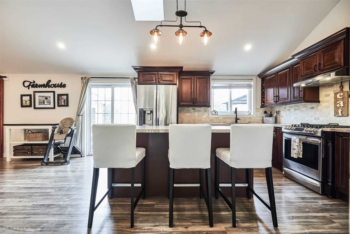 72 Riverview Beach Rd Georgina 72 Riverview Beach Rd Georgina