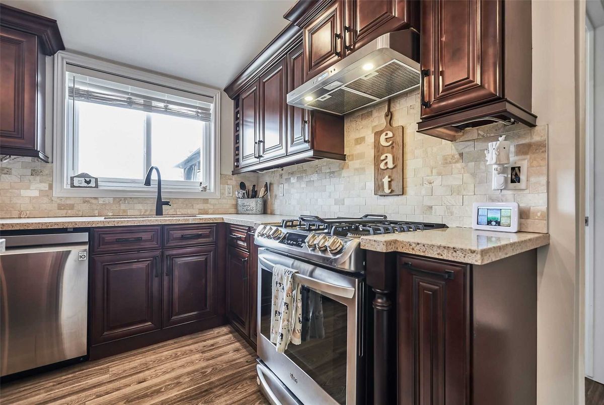 72 Riverview Beach Rd Georgina 72 Riverview Beach Rd Georgina