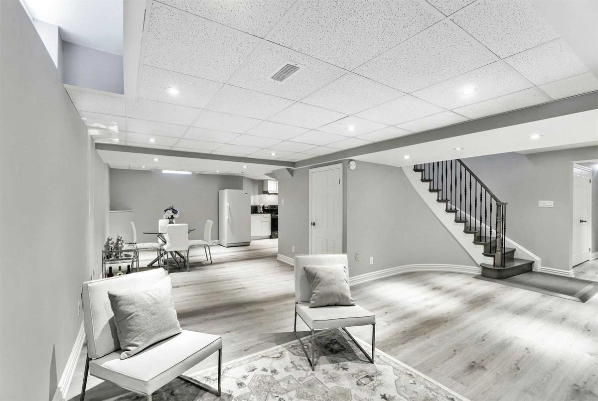 29 Fern Valley Cres Richmond Hill 29 Fern Valley Cres Richmond Hill