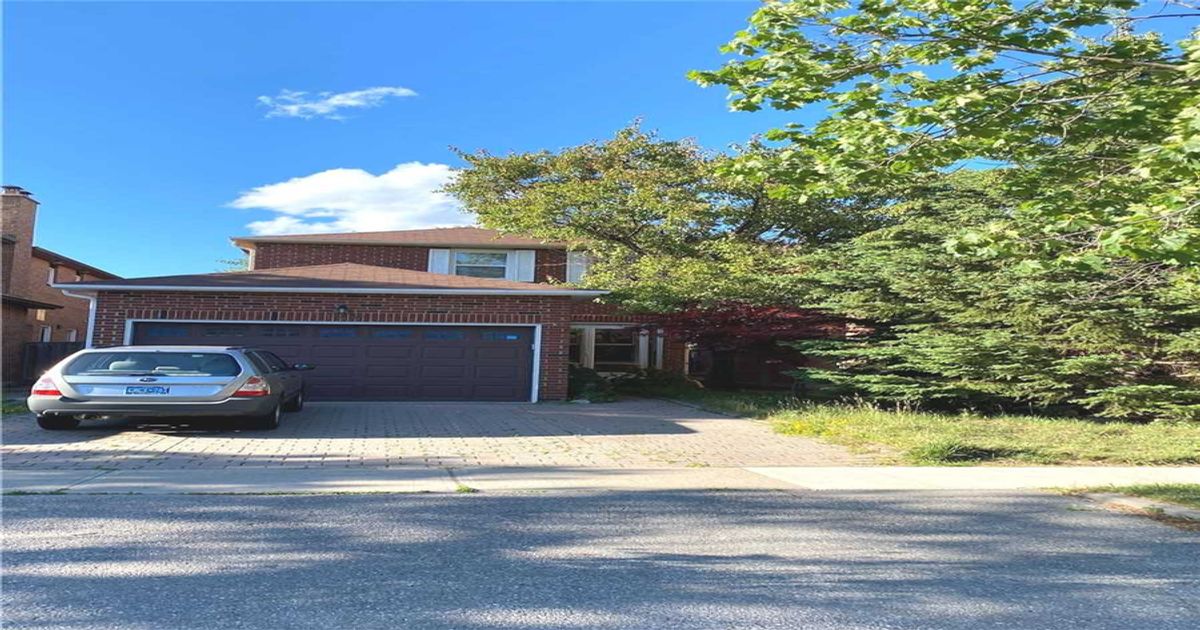 144 Don Head Village Blvd Richmond Hill
