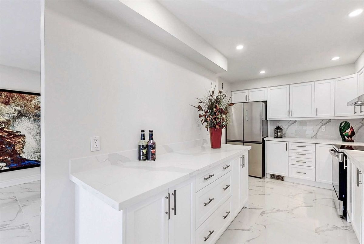 53 Kindale Way Markham 53 Kindale Way Markham