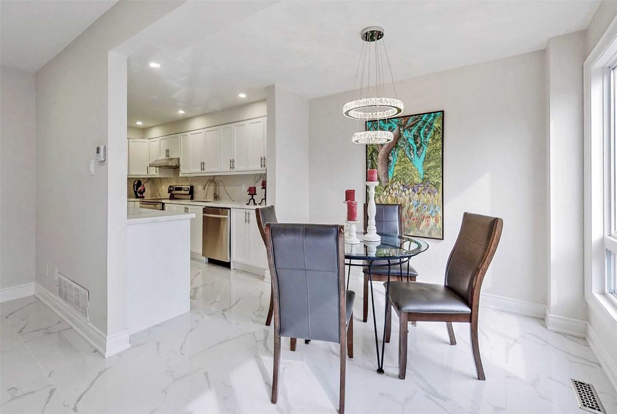 53 Kindale Way Markham 53 Kindale Way Markham