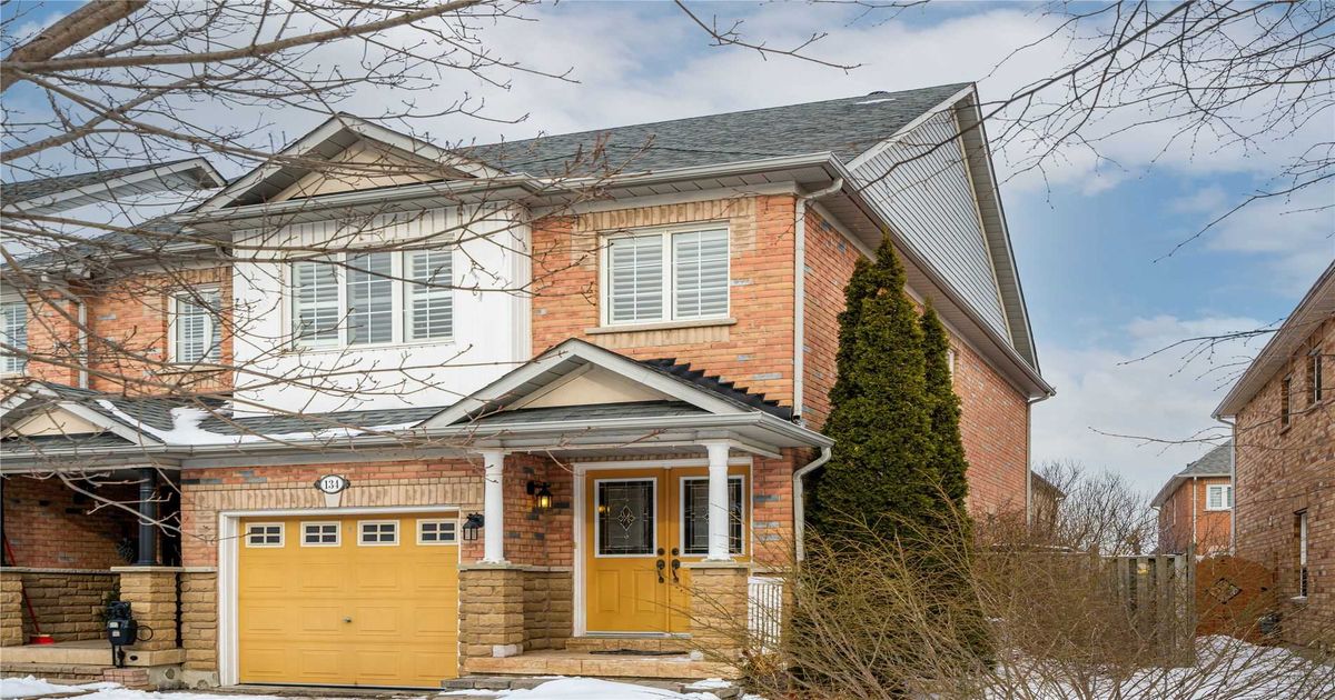 134 Benjamin Hood Cres Vaughan