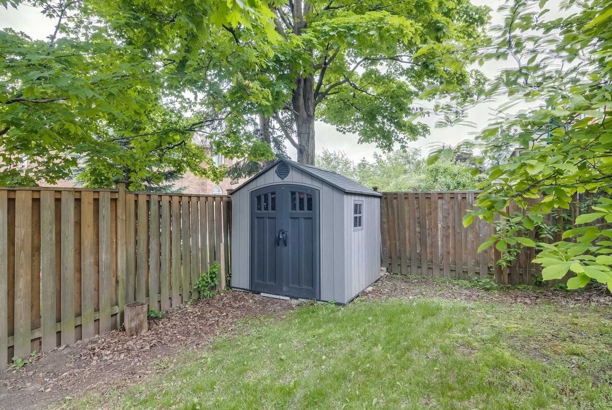 19 Desert View Cres Richmond Hill 19 Desert View Cres Richmond Hill