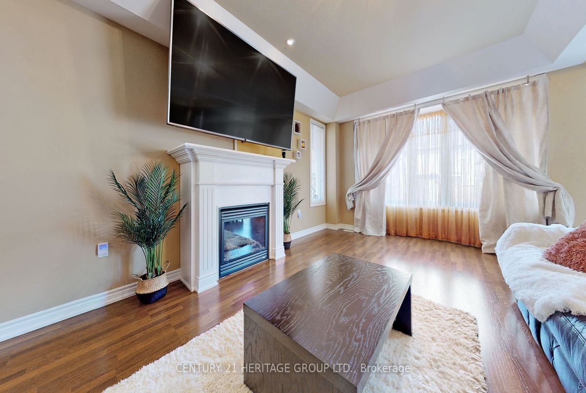 img-gallery