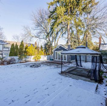 Residential 36 Elgin  St Markham For {
  "id": "N6008751-VOW",
  "Acreage": "",
  "Active": "0",
  "Address": "36 Elgin  St",
  "AirConditioning": "Central Air",
  "ApproxAge": "",
  "ApproxSquareFootage": "",
  "Area": "York",
  "AreaCode": "09",
  "Basement": "None",
  "Bedrooms": "4",
  "BedroomsPlus": "1",
  "Blob": "apostrophemlsphoto",
  "BuildingAmenities": "",
  "BuildingAreaTotal": "0",
  "BuildingAreaUnits": "Sq Ft",
  "Board": "Toronto Real Estate Board",
  "ClassSearch": "Residential",
  "CentralVac": "N",
  "ClosedDate": "2023-05-03T00:00:00Z",
  "CoListAgentEmail": "",
  "CoListAgentID": "",
  "CoListAgentName": "",
  "CoListAgentDesignation": "",
  "CoListAgentPhone": "",
  "CoListOfficeID": "",
  "CoListOfficeName": "",
  "CommercialCondoFees": "0",
  "Community": "Thornhill",
  "CommunityCode": "09.03.0030",
  "Condition": "",
  "ConditionalExpiryDate": "0001-01-01T00:00:00Z",
  "ContractDate": "2023-04-04 00:00:00.0",
  "DaysOnMarket": "7",
  "DisplayAddressOninternet": "Y",
  "DirectionsCrossStreets": "Yonge/Elgin",
  "DistributeToInternetPortals": "Y",
  "Elevator": "N",
  "ExpiryDate": "2023-07-04T00:00:00Z",
  "Extras": "2Fridges 2 Stoves 2 Dishwashers  2Washer   2Dryers ",
  "FireplaceStove": "Y",
  "Furnished": "N",
  "GarageSpaces": "2",
  "GarageType": "Attached",
  "HeatType": "Forced Air",
  "HeatSource": "Gas",
  "IDX": "N",
  "Kitchens": "1",
  "KitchensPlus": "1",
  "Latitude": "43.8122",
  "LastStatus": "Lsd",
  "Lease": "",
  "LeaseFrequency": "",
  "LeaseTerm": "1 Year",
  "Level": "",
  "ListAgentEmail": "",
  "ListAgentID": "9563257",
  "ListAgentName": "ANITA MOHAMMADZADEH, Broker",
  "ListAgentDesignation": "",
  "ListAgentPhone": "647-949-4505",
  "ListAOR": "",
  "ListBrokerage": "HOMELIFE/BAYVIEW REALTY INC., BROKERAGE",
  "ListOfficeID": "589700",
  "ListOfficePhone": "905-889-2200",
  "ListingEntryDate": "2023-04-04T00:00:00Z",
  "ListPrice": "4050",
  "Longitude": "-79.42027",
  "Locker": "",
  "LotDepth": "120",
  "LotFront": "65",
  "LotSizeCode": "Feet",
  "Maintenance": "0",
  "MLS": "N6008751",
  "MLSNumber": "N6008751",
  "MLSStatus": "U",
  "MLSLastStatus": "Lsd",
  "MoveInDate": "",
  "Municipality": "Markham",
  "MunicipalityCode": "09.03",
  "MunicipalityDistrict": "Markham",
  "OpenHouseDate1": "0001-01-01T00:00:00Z",
  "OpenHouseDate2": "0001-01-01T00:00:00Z",
  "OpenHouseDate3": "0001-01-01T00:00:00Z",
  "OpenHouseFrom1": "",
  "OpenHouseFrom2": "",
  "OpenHouseFrom3": "",
  "OpenHouseTo1": "",
  "OpenHouseTo2": "",
  "OpenHouseTo3": "",
  "OriginalPrice": "4050",
  "ParkingSpaces": "2",
  "PetsPermitted": "",
  "PhotoCount": "28",
  "Pool": "None",
  "PostalCode": "L3T1W4",
  "PropertyType": "Residential",
  "PropertyTypeSearch": "Residential",
  "PropertySubType": "Detached",
  "PropertySubTypeSearch": "Single Family",
  "PropertyStyleSearch": "2 Storey",
  "Province": "Ontario",
  "RemarksForClients": "Only Main Floor...Luxury 4 Bedroom In High Demand Area In Thornhill.Beautiful Layout,Open Concept Kitchen With Walk Through To Backyard.Main Floor Laundry,Beautifully Finished Great Schools.Walk To Yonge St & Public Transit. Quiet Neighbourhood.Very Bright & Spacious.Close To Henderson P.S. Beautiful,Private Backyard.Hardwood Floors,S/S Appliances. Tenant Will Pay All Utilities.",
  "Retirement": "0",
  "Restricted": "1",
  "SaleLease": "Lease",
  "Sold": "1",
  "SoldDate": "2023-04-11T00:00:00Z",
  "SoldPrice": "5100",
  "Source": "VOW",
  "SPLP": "126",
  "SqFtTotal": "",
  "SqFtRangeMin": "0",
  "SqFtRangeMax": "0",
  "Status": "U",
  "StreetNumber": "36",
  "StreetAbbreviation": "St",
  "StreetDirection": "",
  "StreetName": "Elgin",
  "Style": "2-Storey",
  "SuspendedDate": "0001-01-01T00:00:00Z",
  "Taxes": "0",
  "TaxYear": "",
  "TerminatedDate": "0001-01-01T00:00:00Z",
  "TimestampSql": "2023-04-12T09:05:39Z",
  "TotalArea": "0",
  "TotalParkingSpaces": "0",
  "Type": "Detached",
  "TypeSearch": "Detached",
  "UnitNumber": "",
  "VirtualTourURL": "",
  "Water": "",
  "Washrooms": "4",
  "Waterfront": "",
  "WaterIncluded": "N",
  "YearBuilt": "",
  "Zoning": "",
  "Geometry": "43.8122,-79.42027",
  "RTimestampSql": "2023-04-13T01:57:06Z"
}.(string)property[
