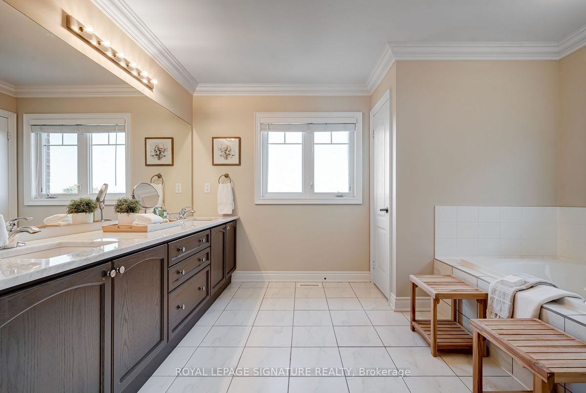 18 Brucefield Crt Whitchurch-Stouffville 18 Brucefield Crt Whitchurch-Stouffville