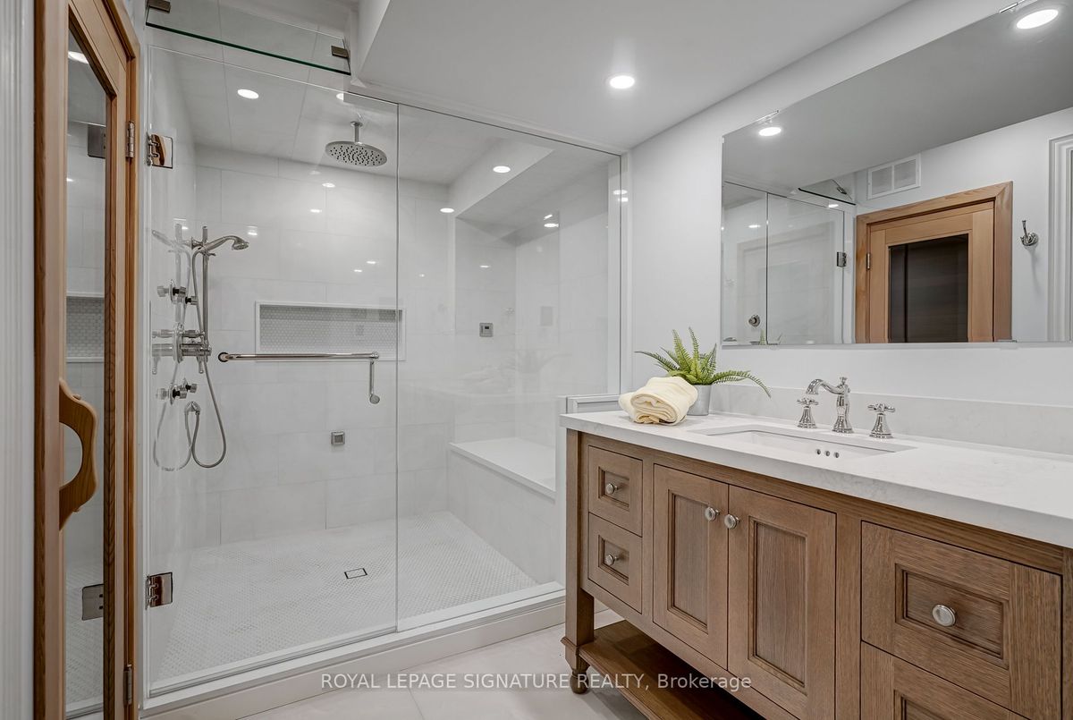 18 Brucefield Crt Whitchurch-Stouffville 18 Brucefield Crt Whitchurch-Stouffville