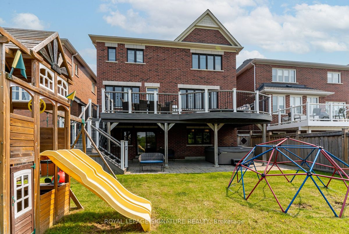 18 Brucefield Crt Whitchurch-Stouffville 18 Brucefield Crt Whitchurch-Stouffville