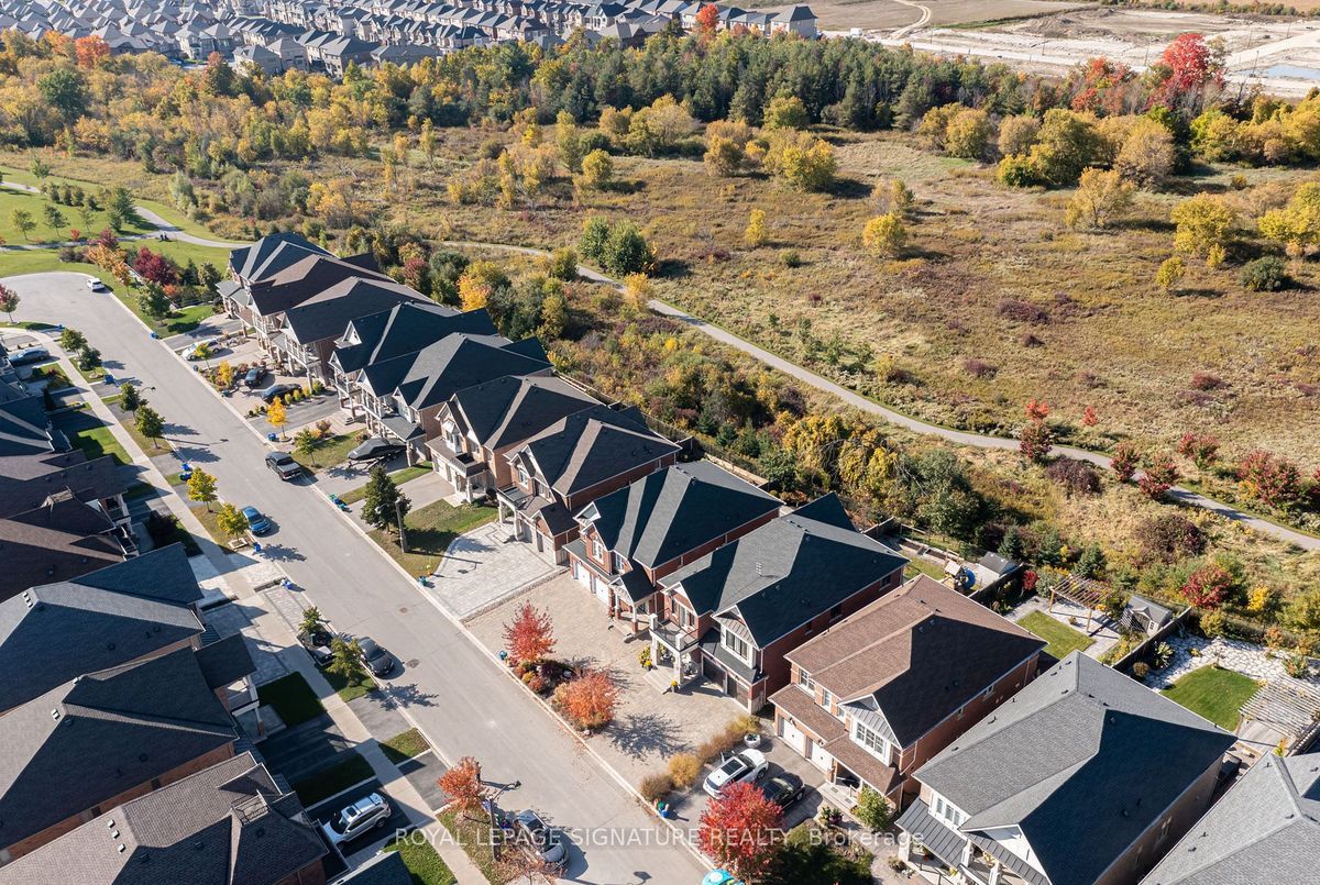 18 Brucefield Crt Whitchurch-Stouffville 18 Brucefield Crt Whitchurch-Stouffville