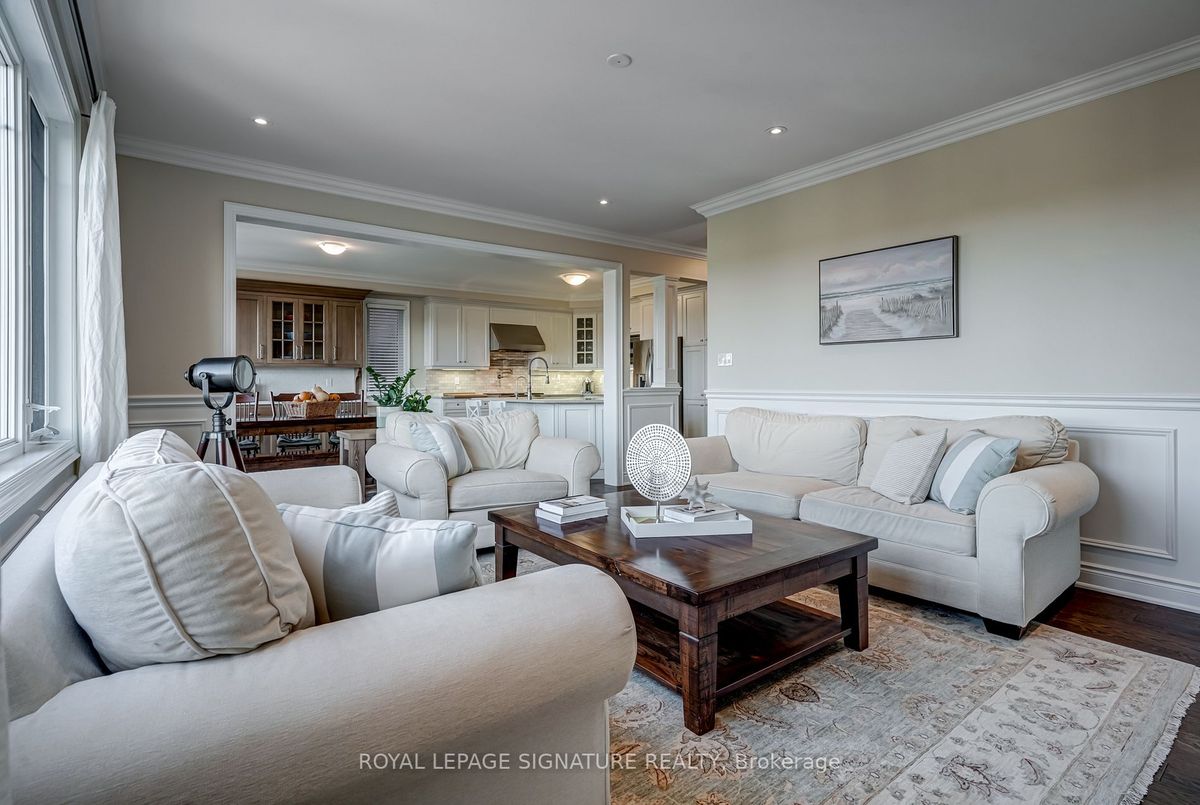 18 Brucefield Crt Whitchurch-Stouffville 18 Brucefield Crt Whitchurch-Stouffville