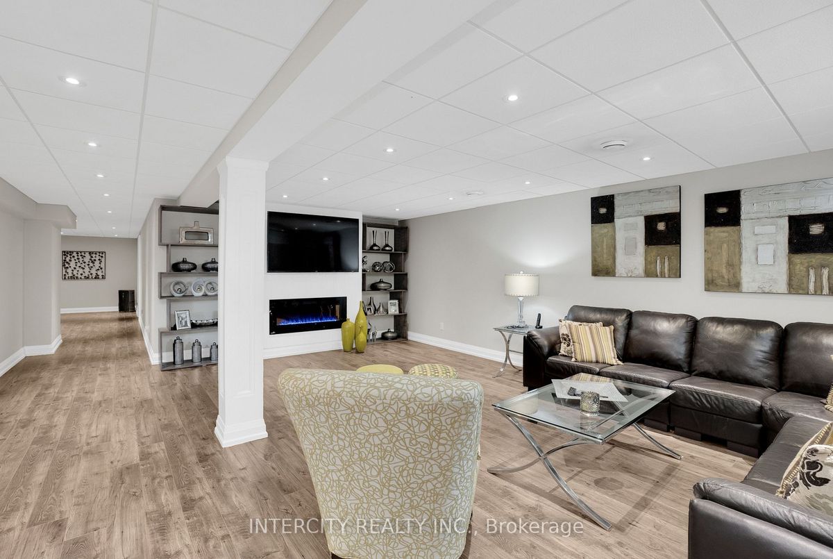img-gallery