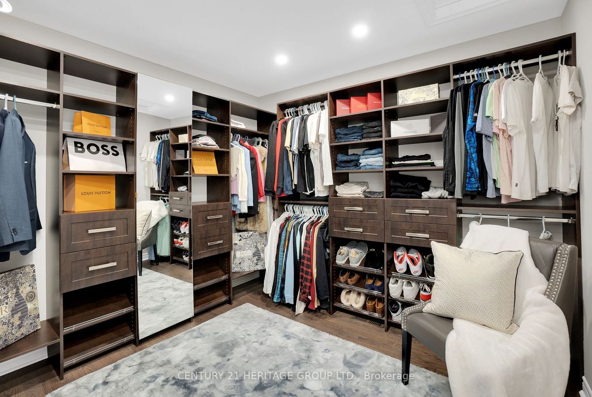 img-gallery