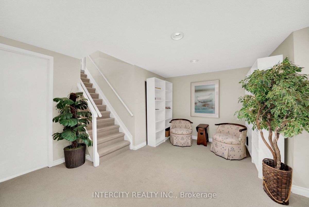 img-gallery