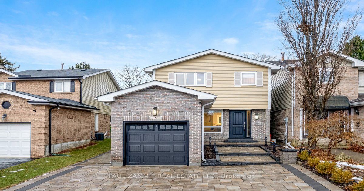 19 Lilac Ave Markham