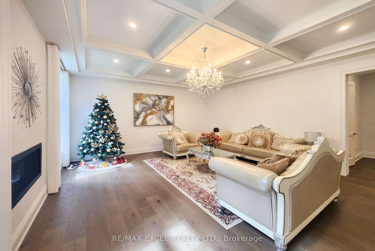 19 Sofia Olivia Cres Vaughan 19 Sofia Olivia Cres Vaughan