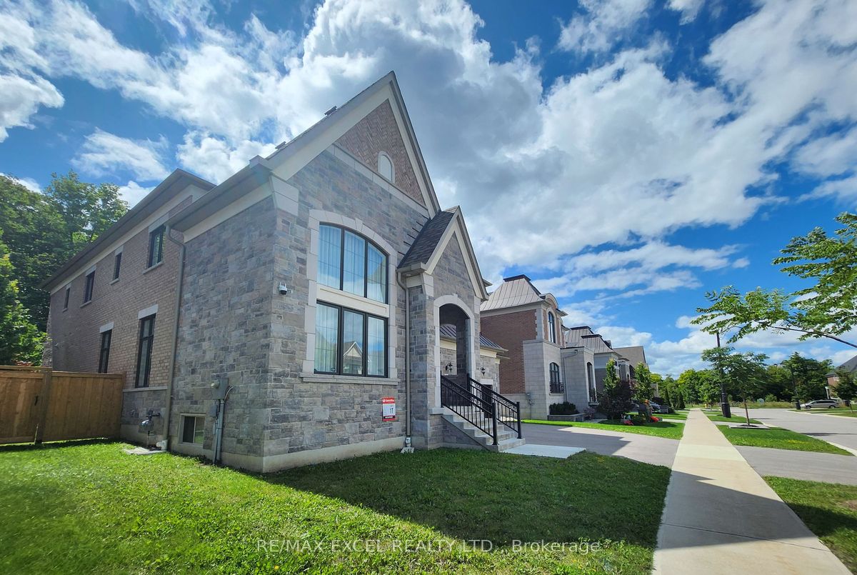 19 Sofia Olivia Cres Vaughan 19 Sofia Olivia Cres Vaughan