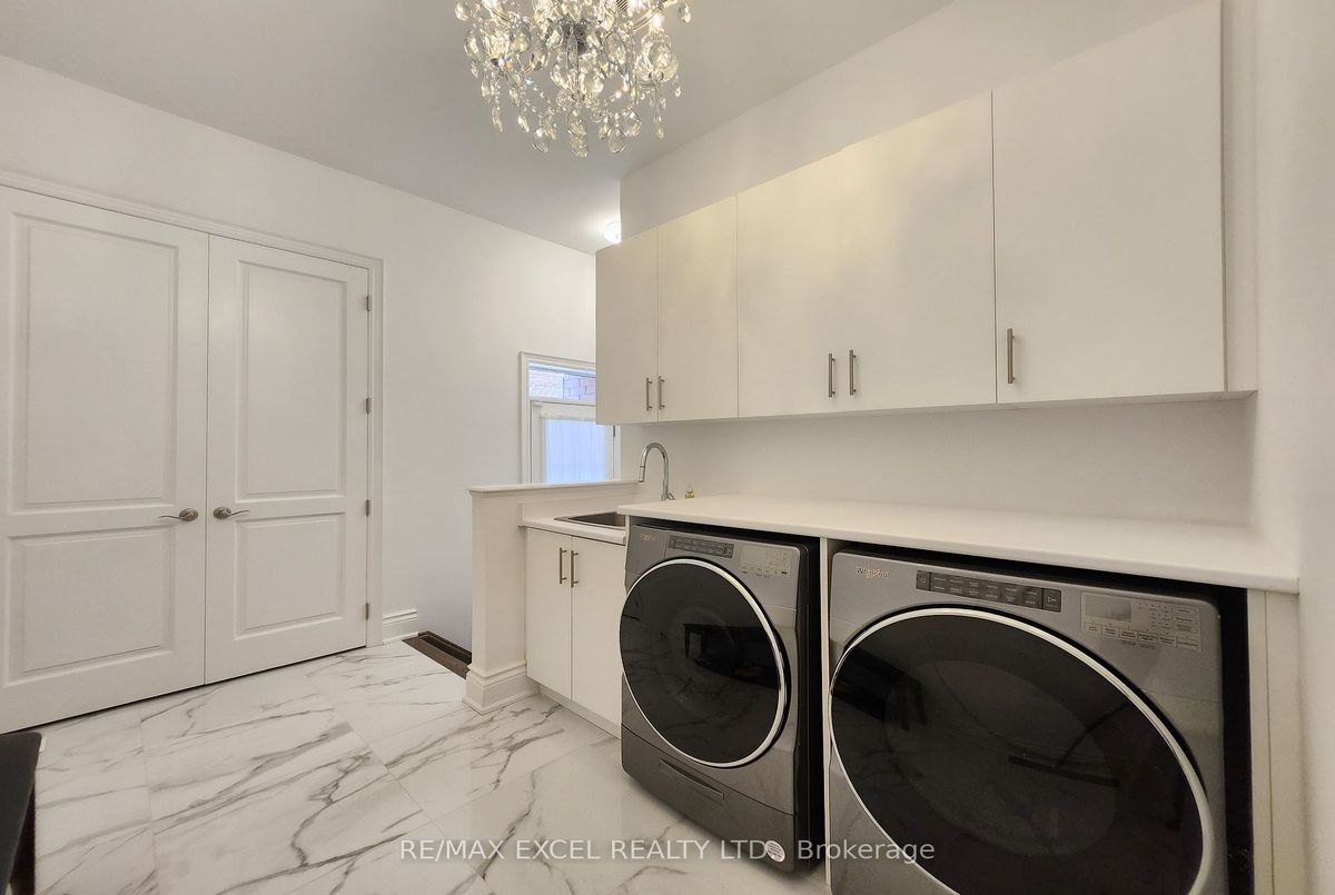 19 Sofia Olivia Cres Vaughan 19 Sofia Olivia Cres Vaughan