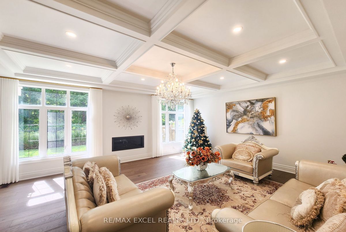 19 Sofia Olivia Cres Vaughan 19 Sofia Olivia Cres Vaughan