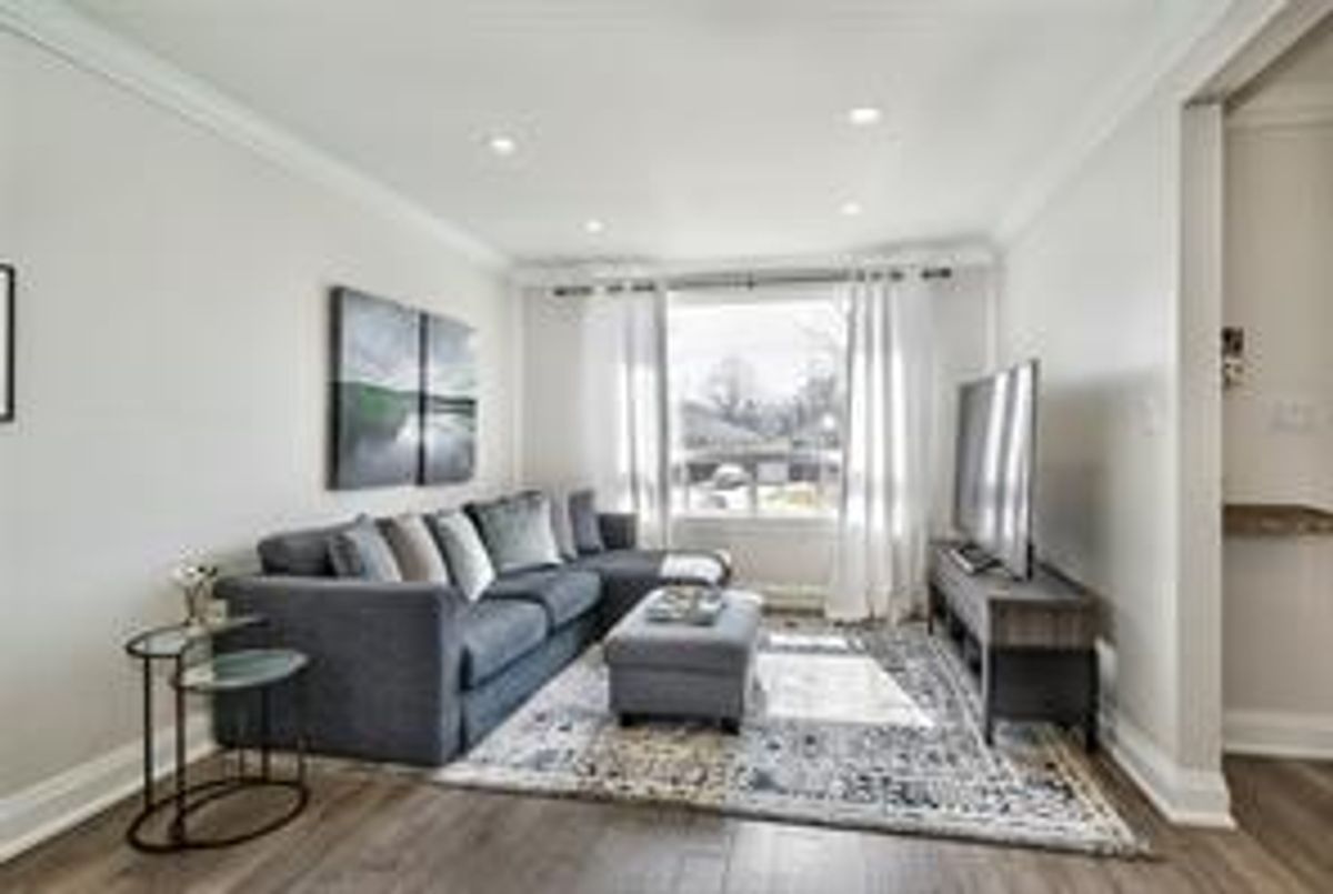 63 Kingswood Rd Oakville 63 Kingswood Rd Oakville