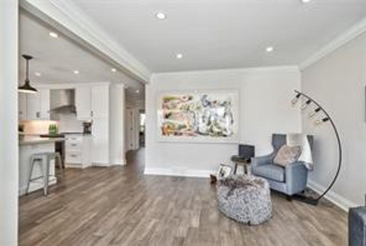 63 Kingswood Rd Oakville 63 Kingswood Rd Oakville