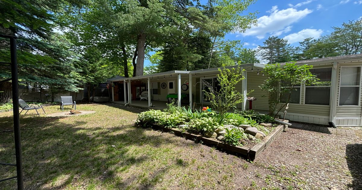 85 Theme Park Drive Wasaga Beach