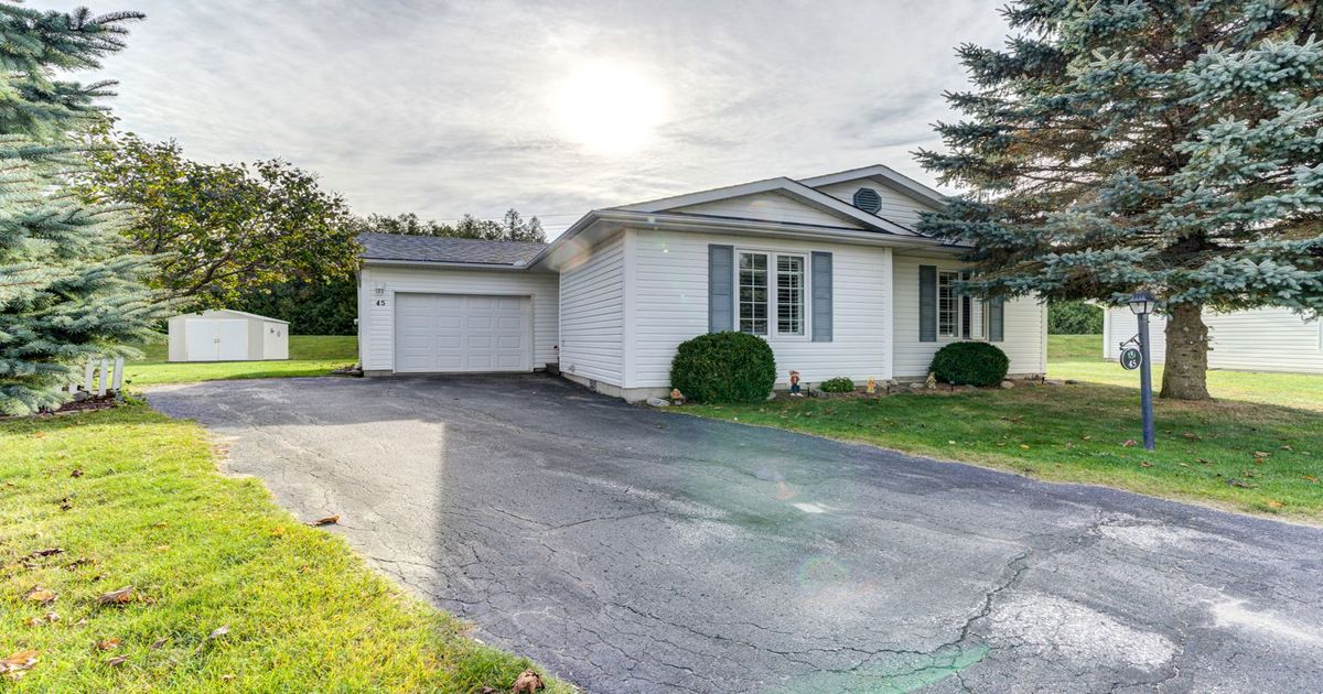 45 Pennsylvania Avenue Wasaga Beach