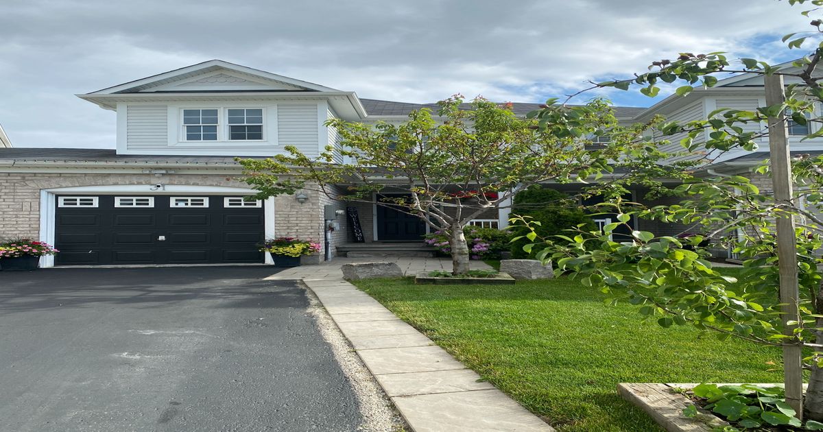 31 Lancaster Court Barrie