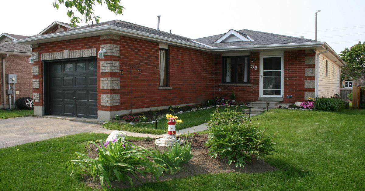38 Garibaldi Drive Barrie