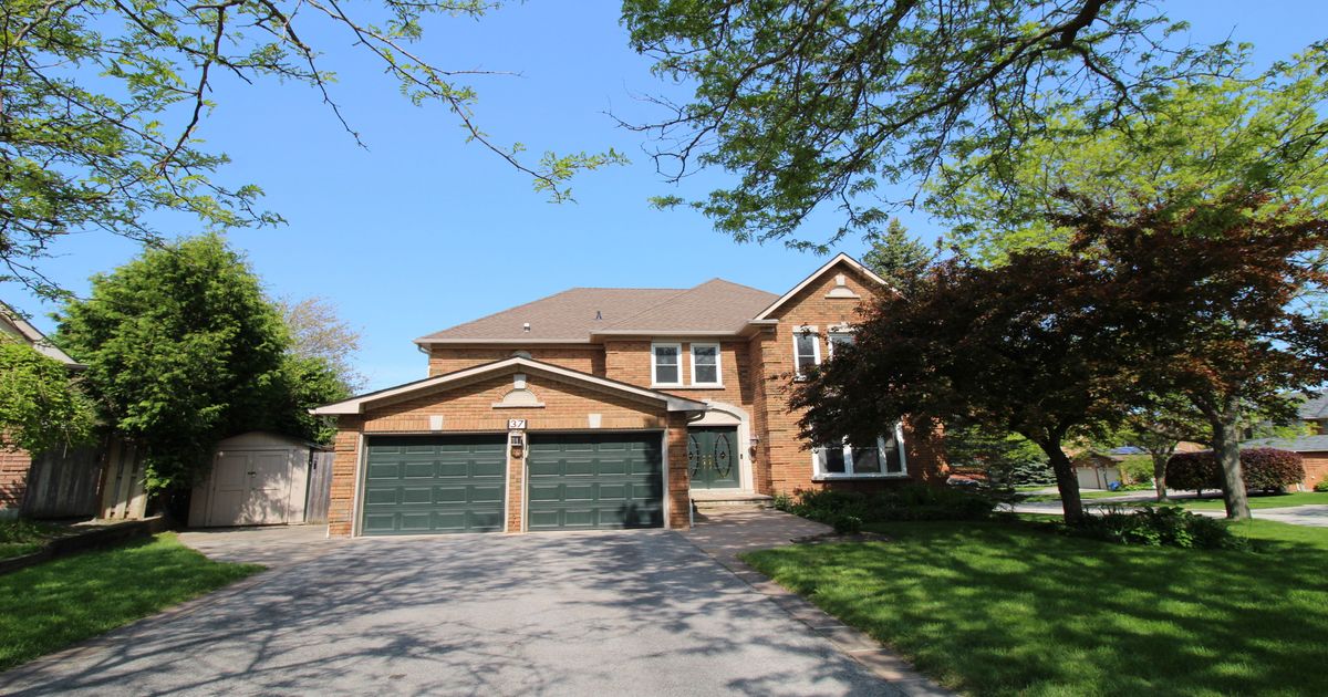 37 Falling Brook Drive Barrie