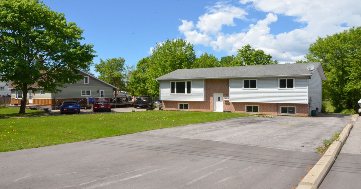 216 Foster Drive Barrie