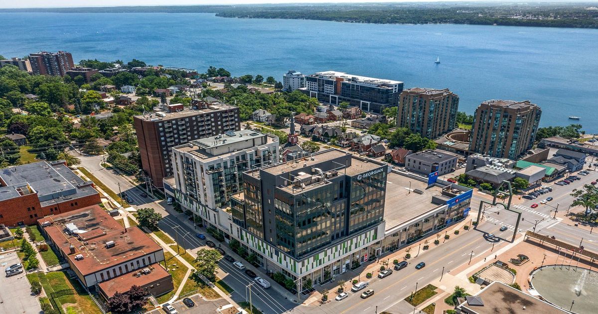 111 Worsley Street Barrie