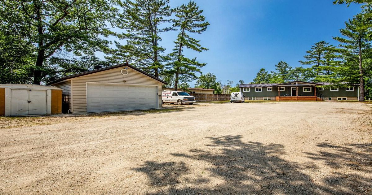 1628 River Road W Wasaga Beach