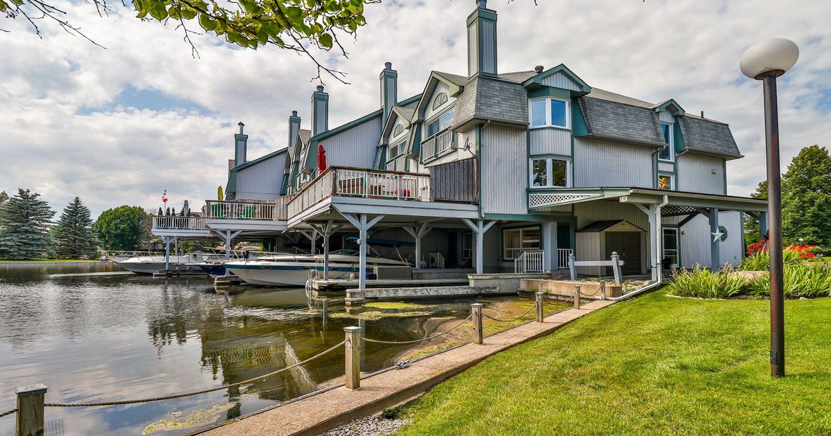 24 Laguna Parkway Ramara