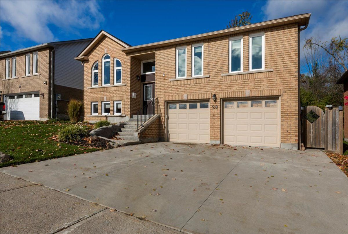 28 Frontier Avenue Orillia 28 Frontier Avenue Orillia