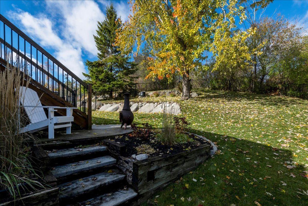 28 Frontier Avenue Orillia 28 Frontier Avenue Orillia