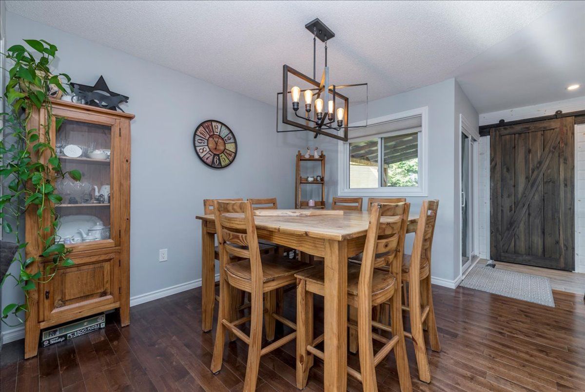 28 Frontier Avenue Orillia 28 Frontier Avenue Orillia