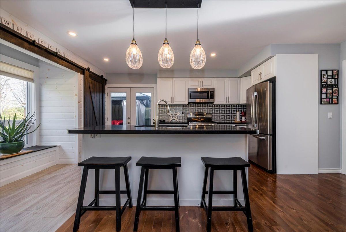 28 Frontier Avenue Orillia 28 Frontier Avenue Orillia