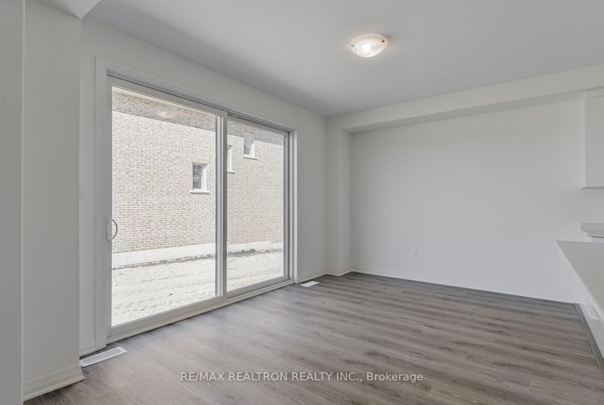 17 Shepherd Drive Barrie 17 Shepherd Drive Barrie