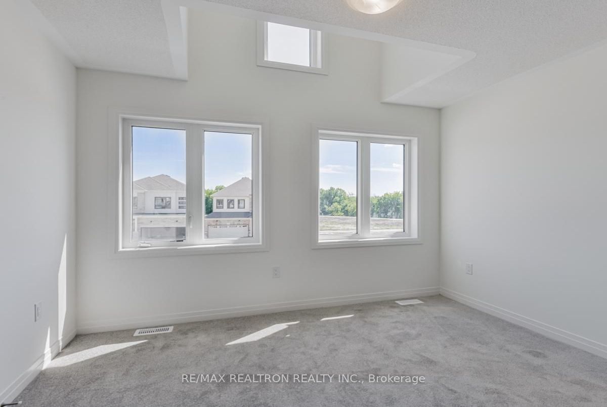 17 Shepherd Drive Barrie 17 Shepherd Drive Barrie