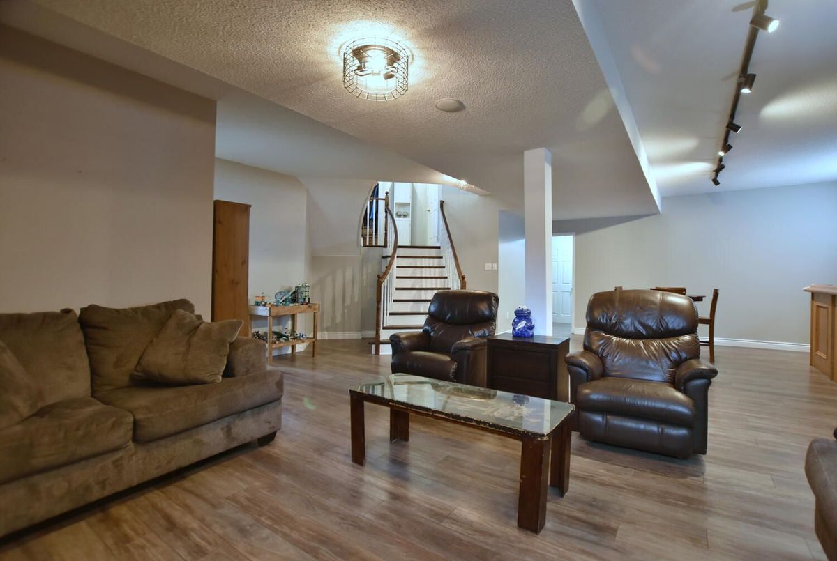 69 Caribou Trail Wasaga Beach 69 Caribou Trail Wasaga Beach