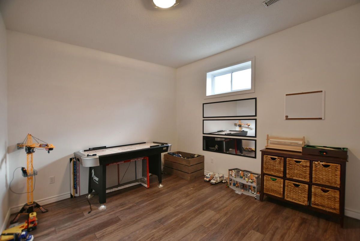 69 Caribou Trail Wasaga Beach 69 Caribou Trail Wasaga Beach