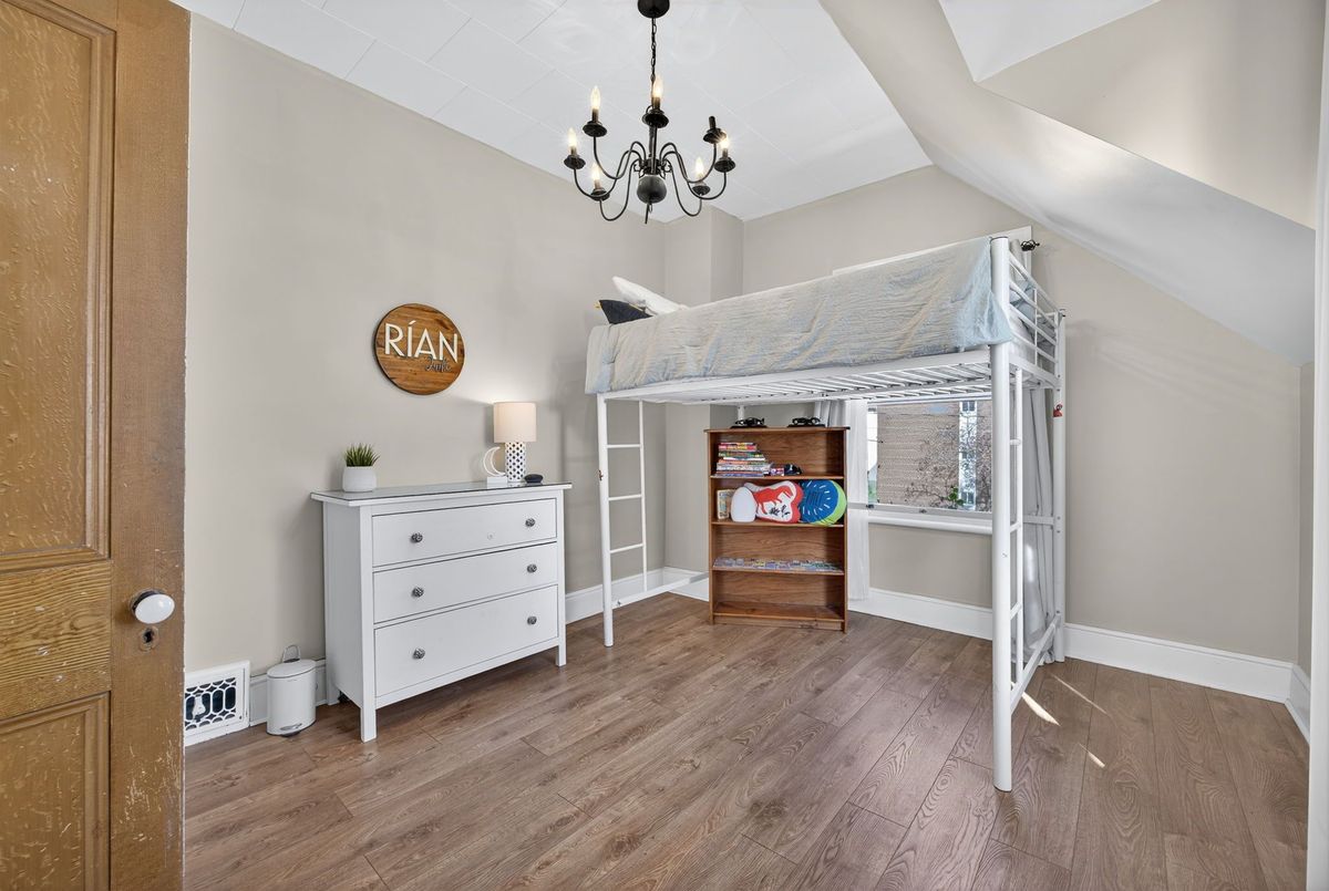 84 Wellington Street E Barrie 84 Wellington Street E Barrie