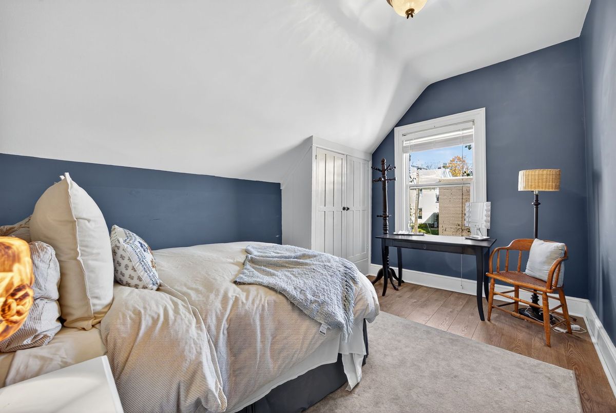 84 Wellington Street E Barrie 84 Wellington Street E Barrie