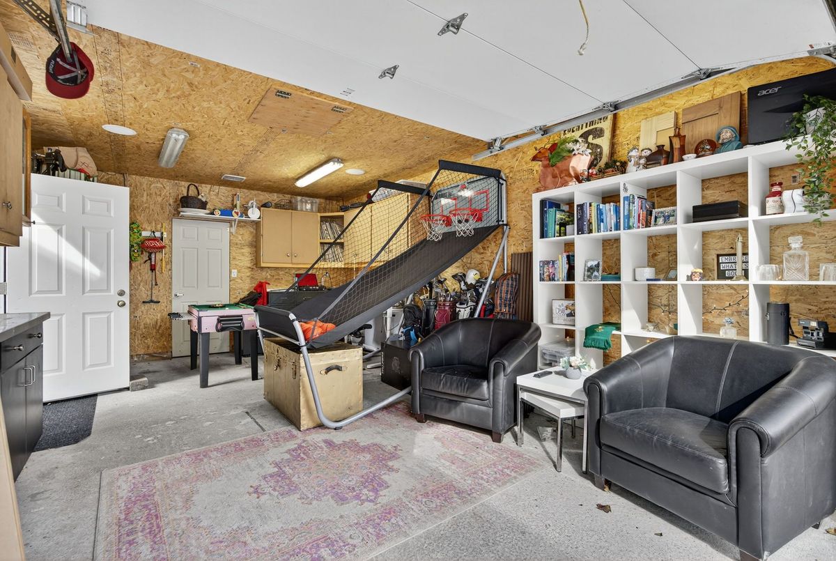 84 Wellington Street E Barrie 84 Wellington Street E Barrie