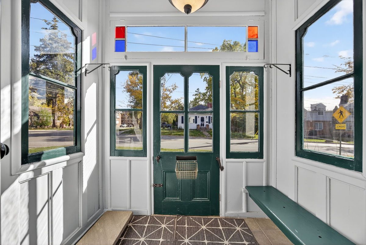 84 Wellington Street E Barrie 84 Wellington Street E Barrie